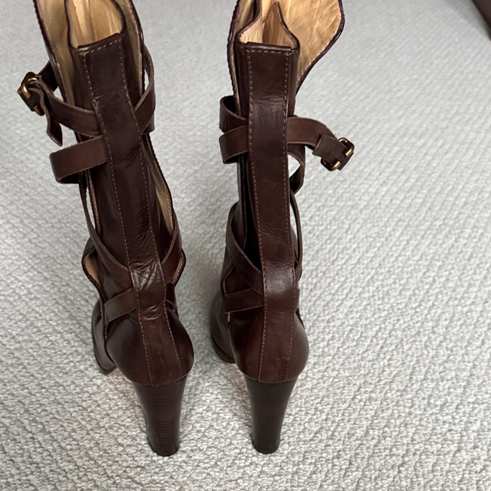 Chloe Rich Brown Leather Heeled Boots - Picture 4 of 6